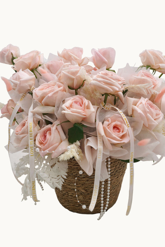 Sweet Lychee | Flower Basket Hug Bucket